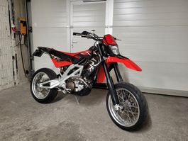 Aprilia SXV 550 Supermoto