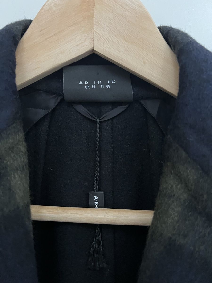Akris Giacche: Beautiful Akris checked/tartan wool blazer – Nuovo (secondo la descrizione) da Zürich venduto da The_Renew_Project 2