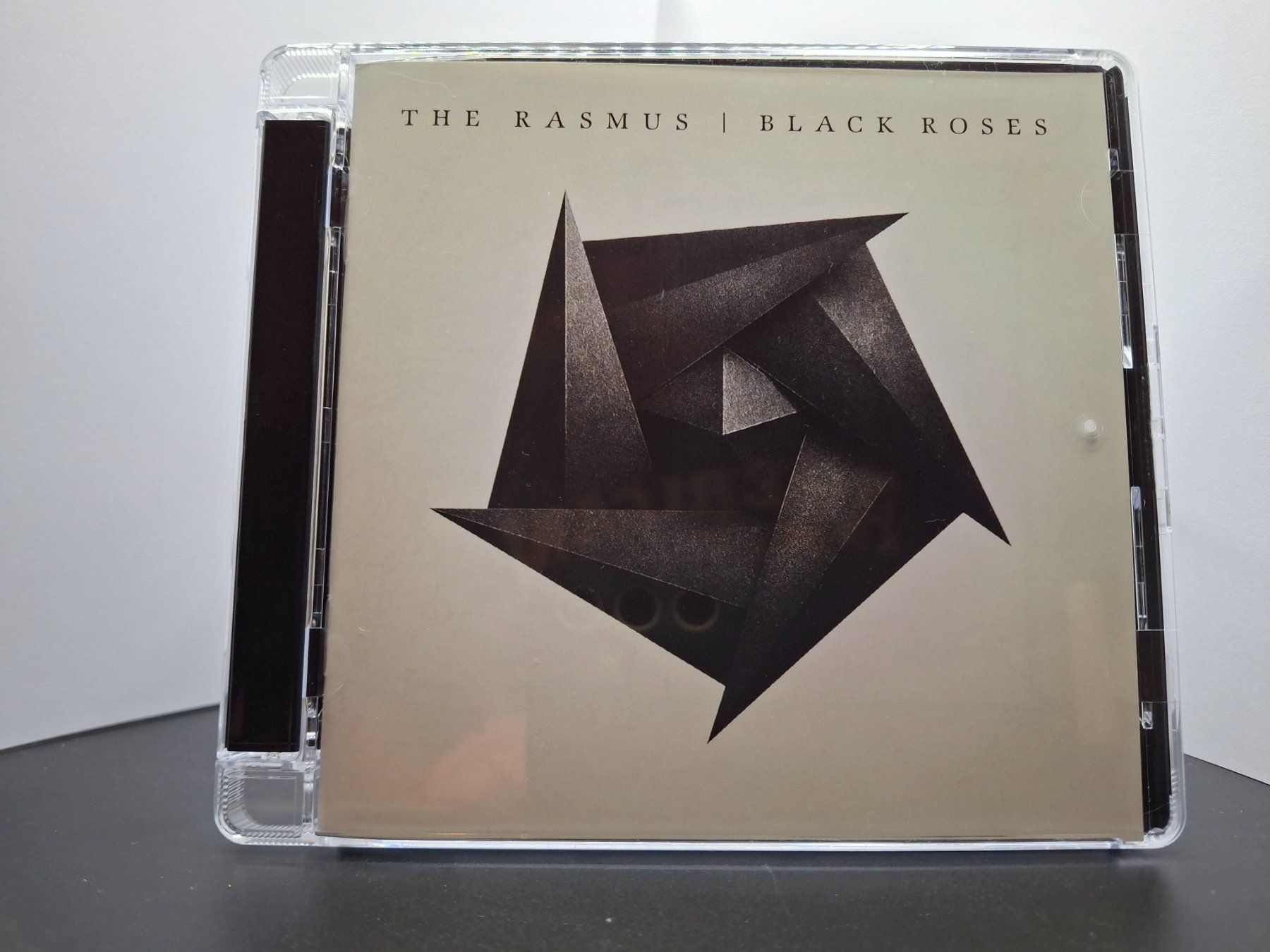 CD: THE Rasmus - Black Roses – Usato da St.Gallen venduto da jalamusic
