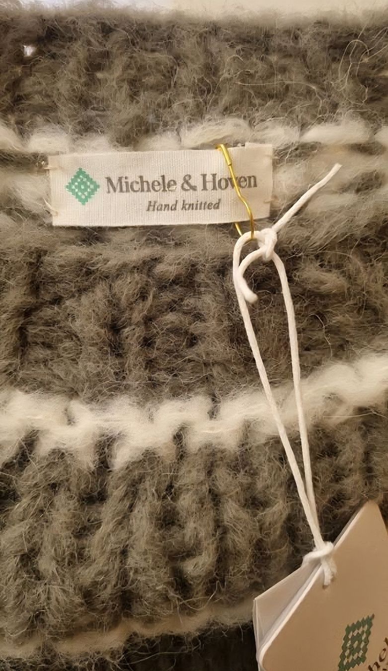 Maglioni & Felpe: Michele & Hoven! Wunderschöner handgestrickter Pulli, NP 399 – Nuovo e nell'imballaggio originale da Oftringen venduto da MalousAllerlei