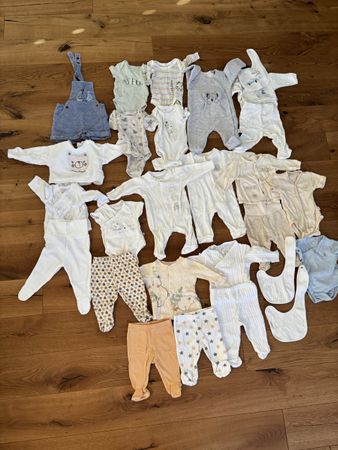 Baby Kleiderpaket 27-teilig Gr. 50/56 Bio Baumwolle & mehr