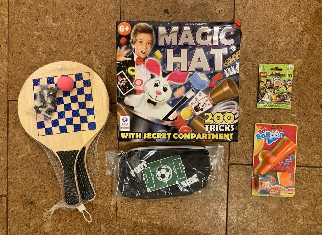 Giocattoli: Spielzeug-Set (originalverpackt) – Nuovo e nell'imballaggio originale da Oberuzwil venduto da venditum.