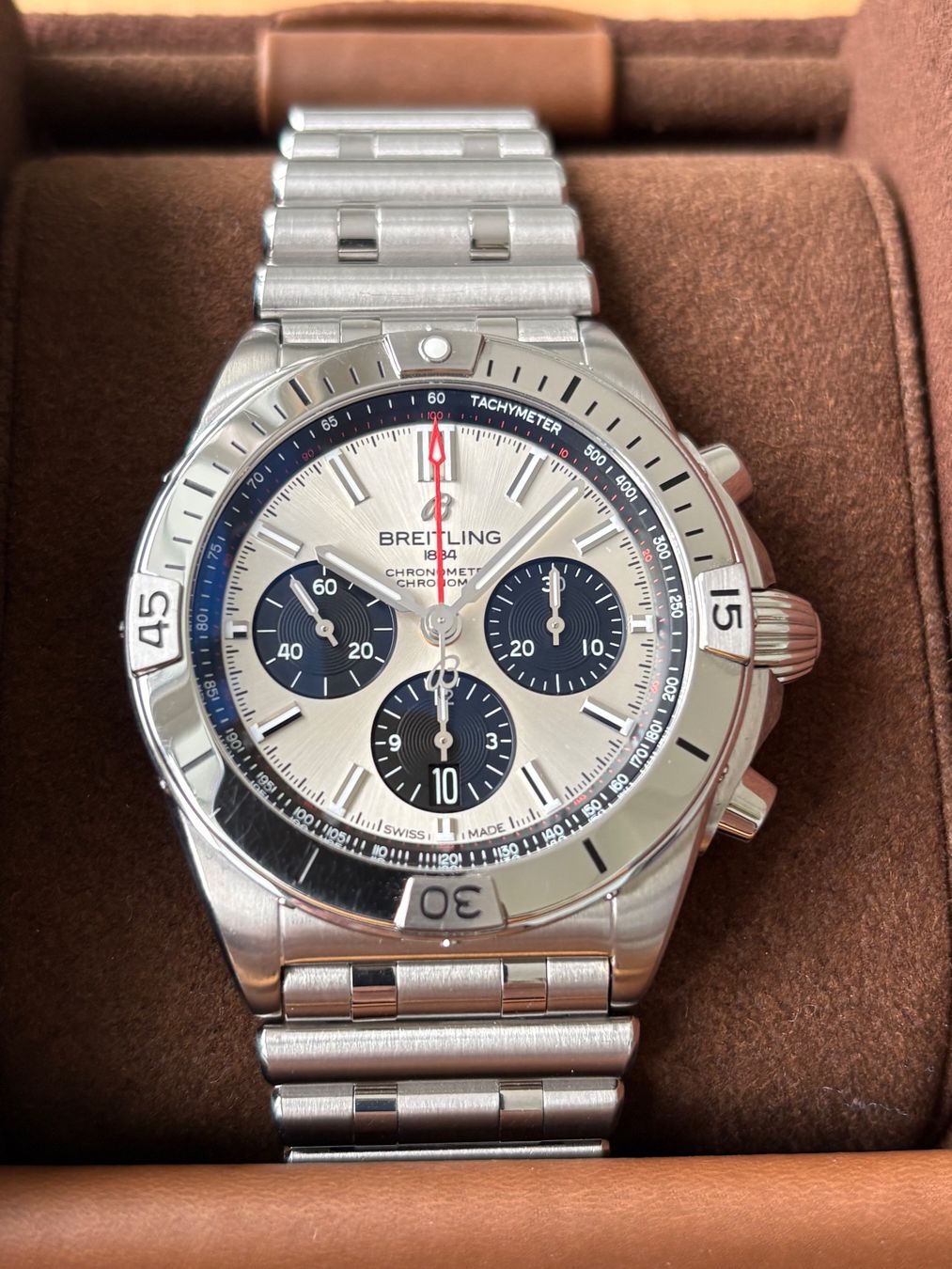 Breitling Orologi: BREITLING Chronomat B01 42 Panda Dial Fullset – Usato da Birsfelden venduto da Mynos 4
