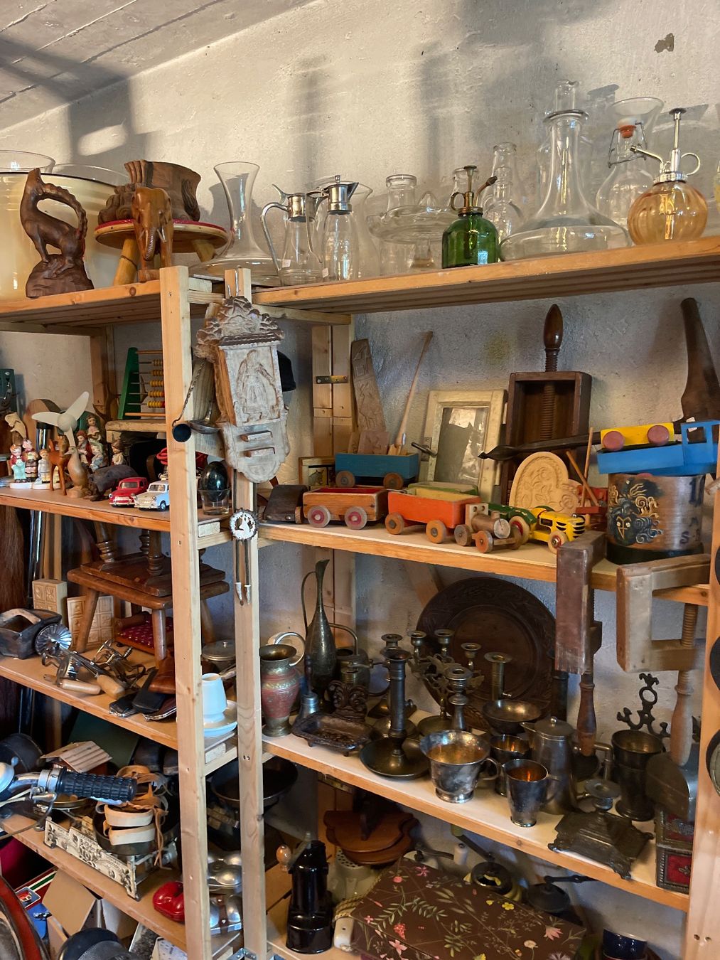 Eisenwaren: Wandhaken – Gebraucht aus Horgen von Aruscha 3