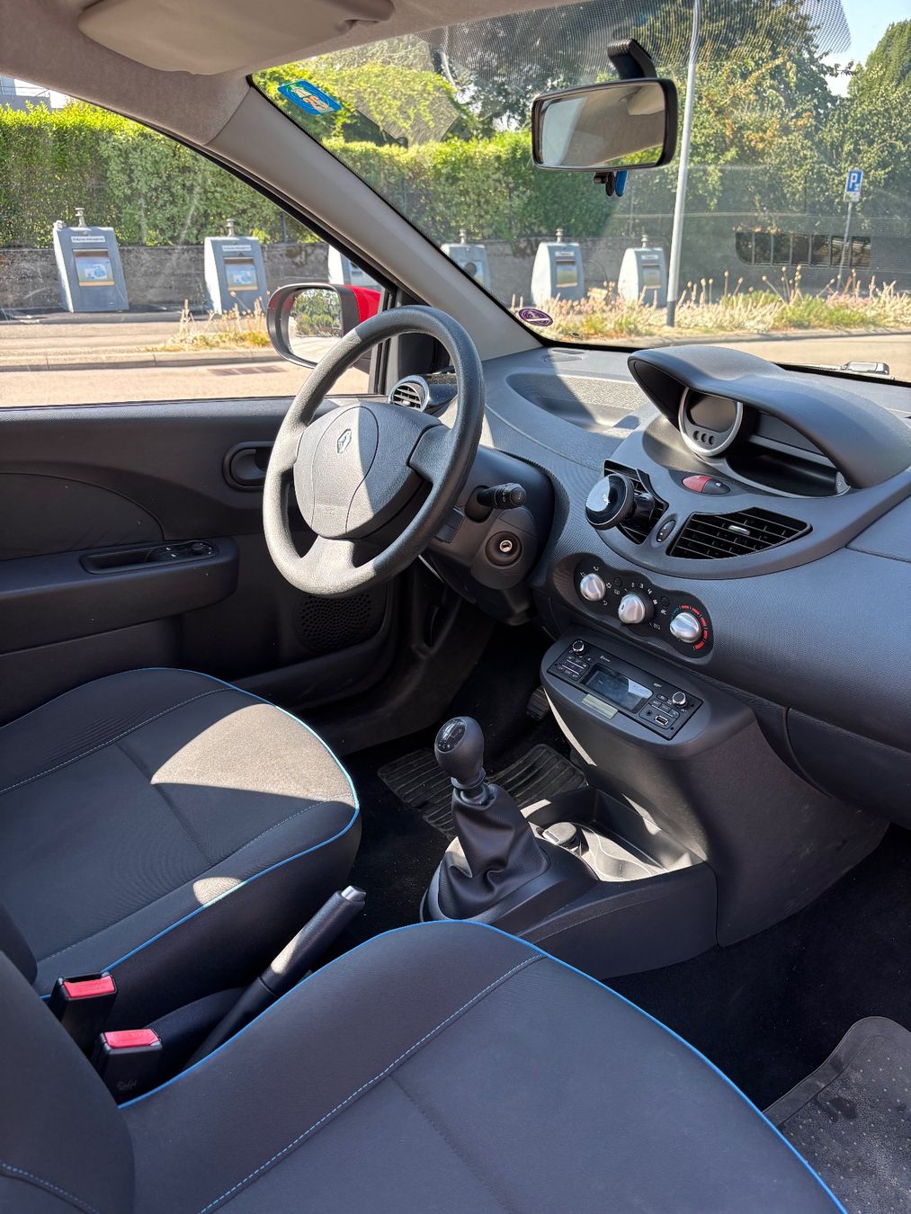 Renault Autos: Renault Twingo 1.2 75 – Gebraucht aus Lausanne von ringalski 4