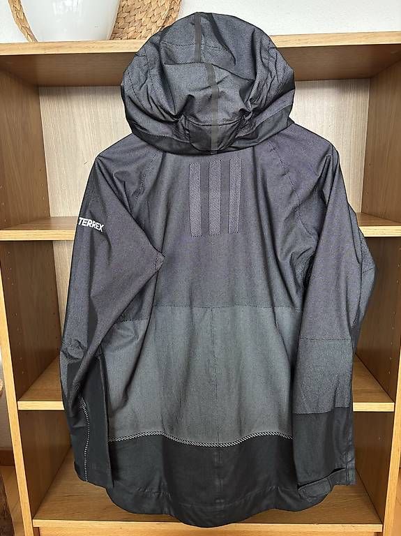Vestes: Adidas Terrex - Regenjacke - S – Neuf avec emballage d'origine à Davos Platz par Davos25 2