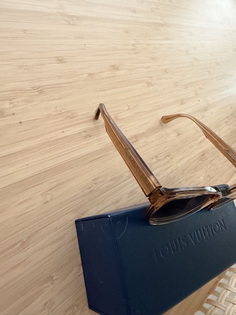 Louis Vuitton Brillen & Gläser: Louis Vuitton sunglasses gold-tone frame brown lenses – Neu (gemäss Beschreibung) aus Aarau von Schaimo 6