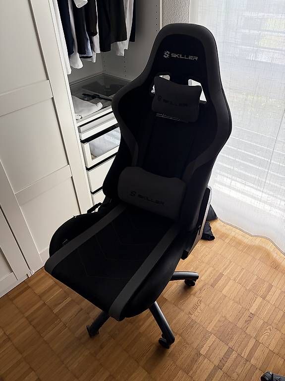 Sedie: Gaming-Stuhl zu verschenken – Usato da Hedingen venduto da Laventins 2