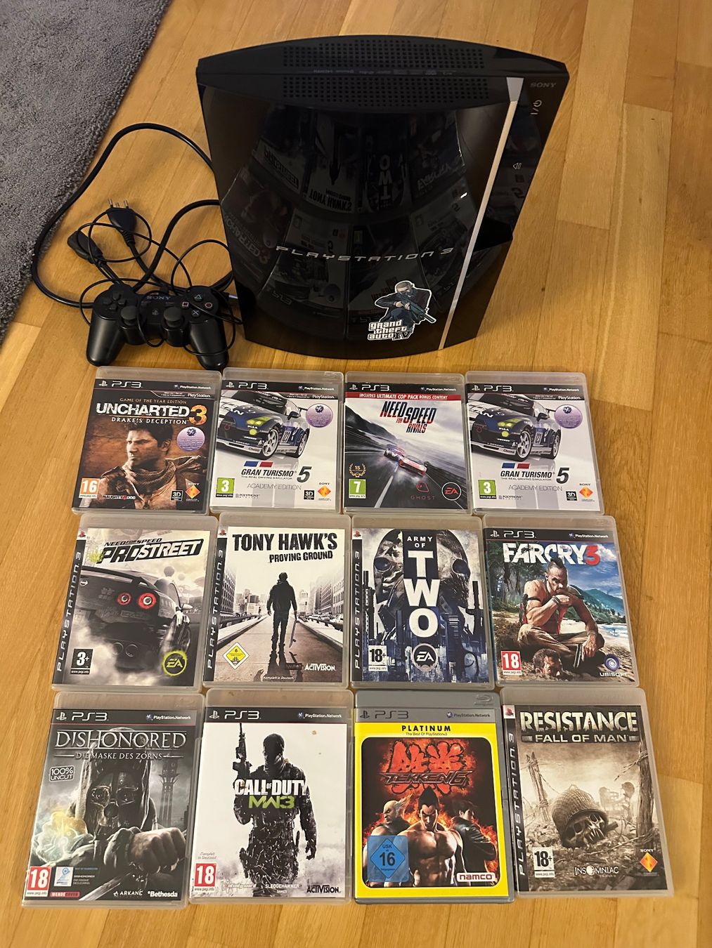Sony Consoles: Playstation 3 mit 1 controller und 12 Games – D'occasion à Worb par Ektor