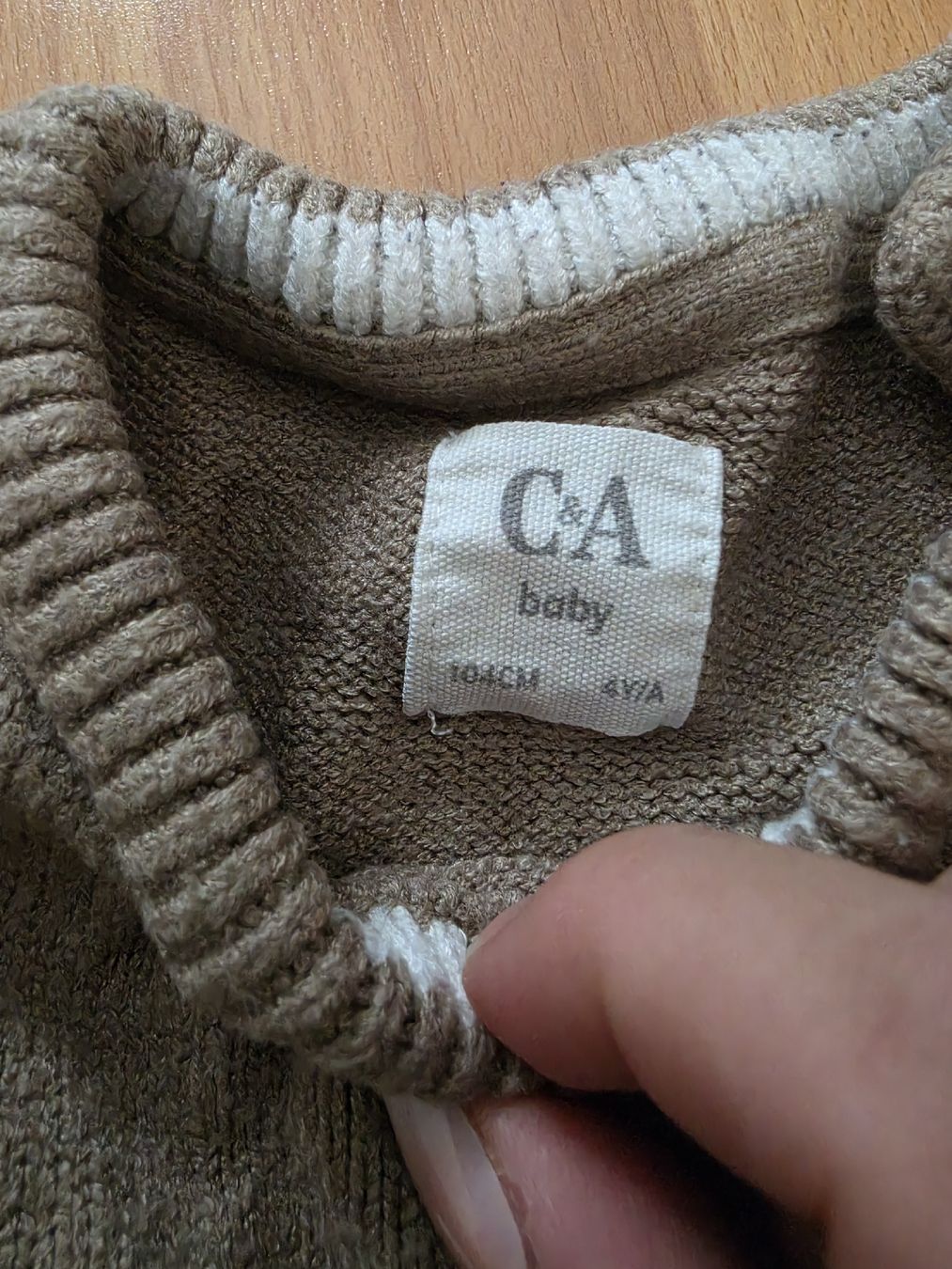 C&A Maglioni & Felpe: Weihnachts Pullover in Grösse 104 von C&A – Usato da Schliern b. Köniz venduto da Jemy94 1