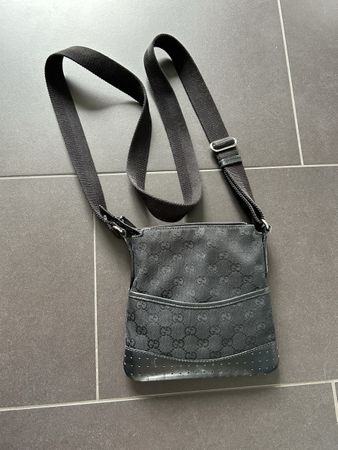 Gucci Handtasche schwarz