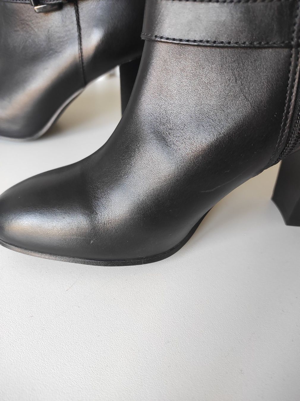 Scarpe da donna: Stiefelette/Ankle Boot mit Absatz Gr.38 / MINELLI – Usato da Zürich venduto da quark85 4