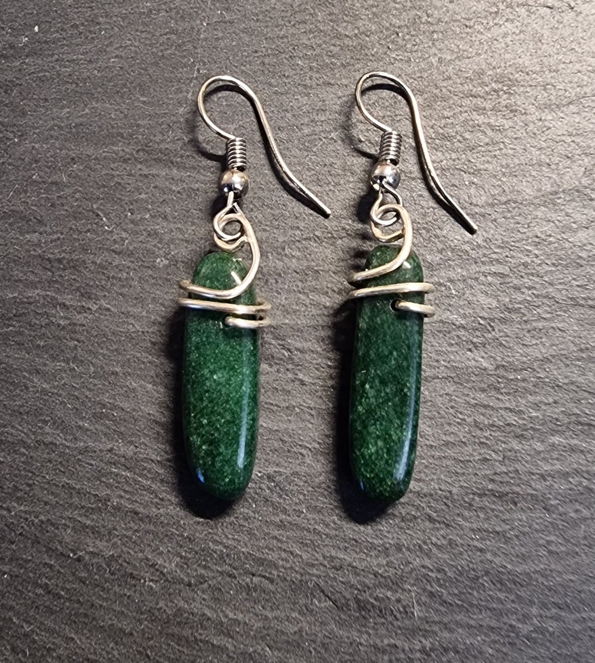 Orecchini pendenti & Orecchini a lobo: Boucles d'oreilles argentées/Jade – Usato da Veyrier venduto da Leilazizou