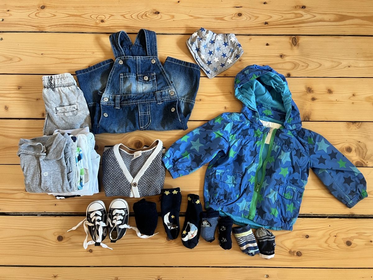 Lotti & Set di vestiti: Kleiderpaket Grösse 68 – Usato da Bad Ragaz venduto da adedua