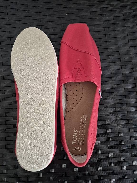 Scarpe da donna: Toms Slippers – Usato da Wetzikon ZH venduto da ManderLindli 1