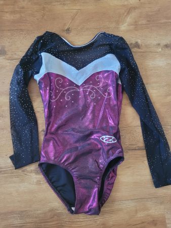 kunstturndress wie neu gr 128_140