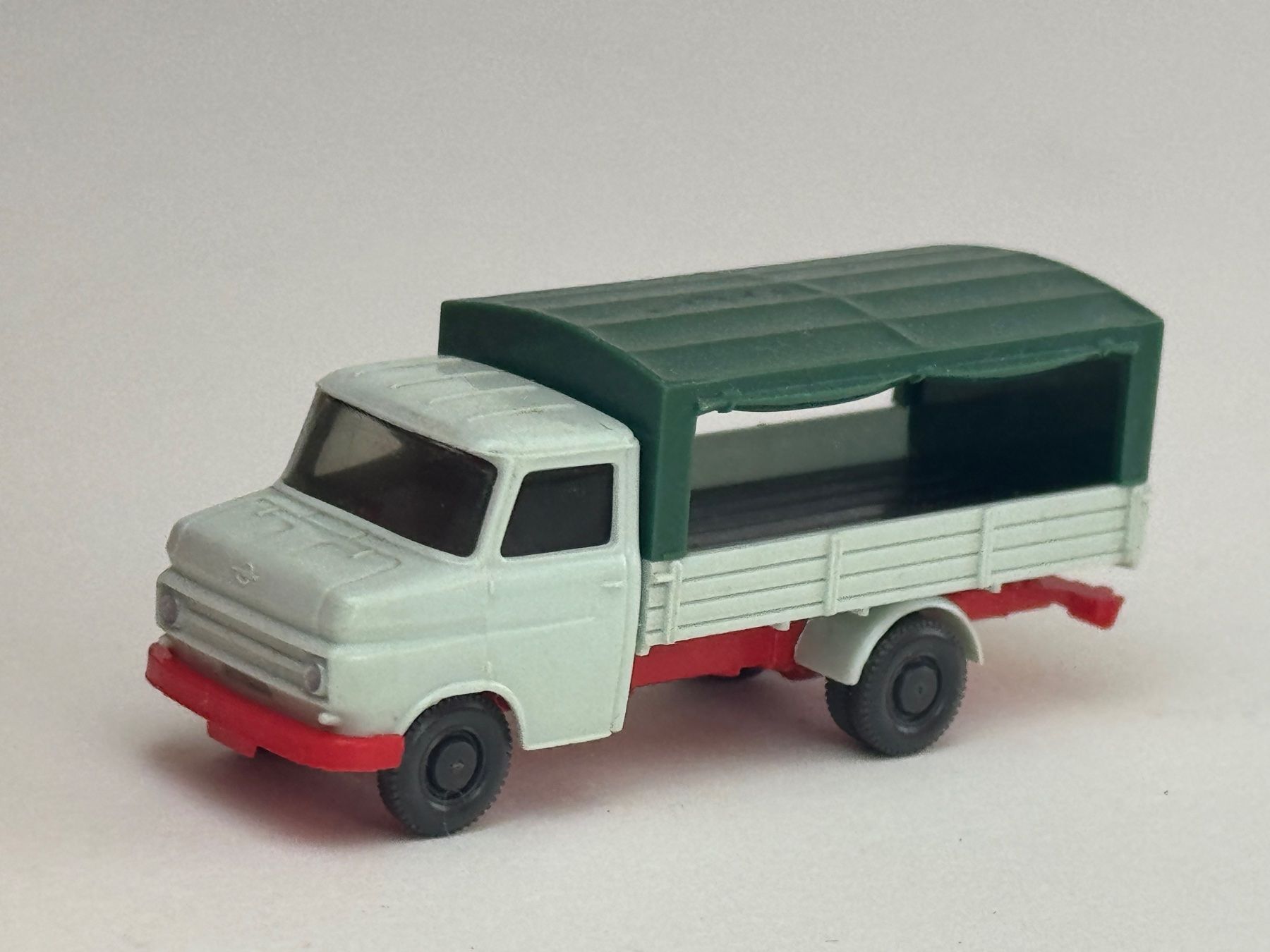 Wiking Modellini d'auto: RI- Wiking Opel Biltz Pritsche mit Plane – Usato da Elm venduto da Wikmtz