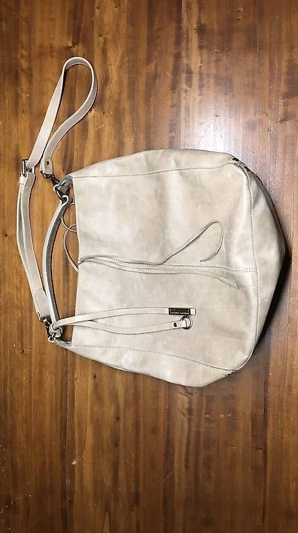 Taschen für Damen: Borsa in pelle GIANNI CHIARINI – Gebraucht aus Gordola von Simijojo