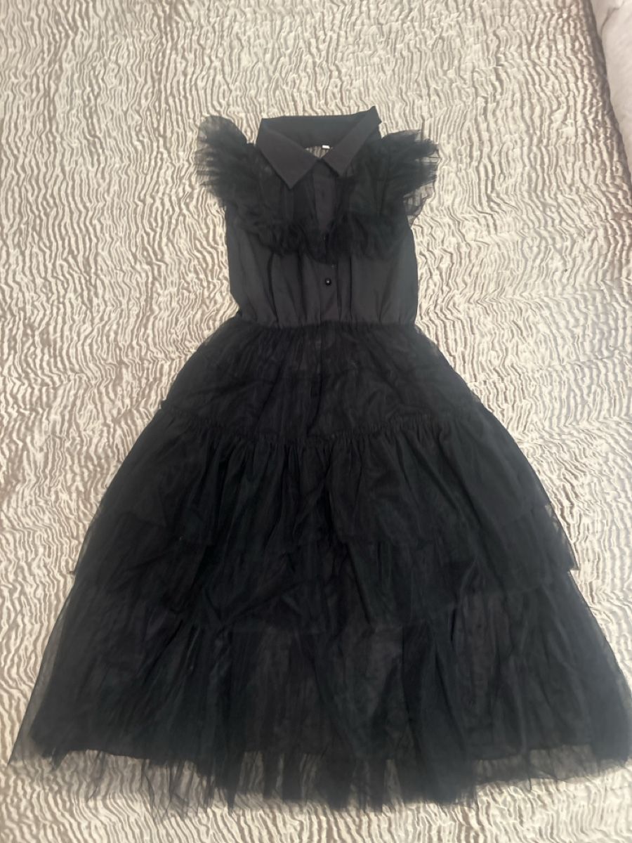 Vestiti & Gonne: Kleid Wednesday Kostüm 150 – Nuovo (secondo la descrizione) da Uetikon am See venduto da barceloneta