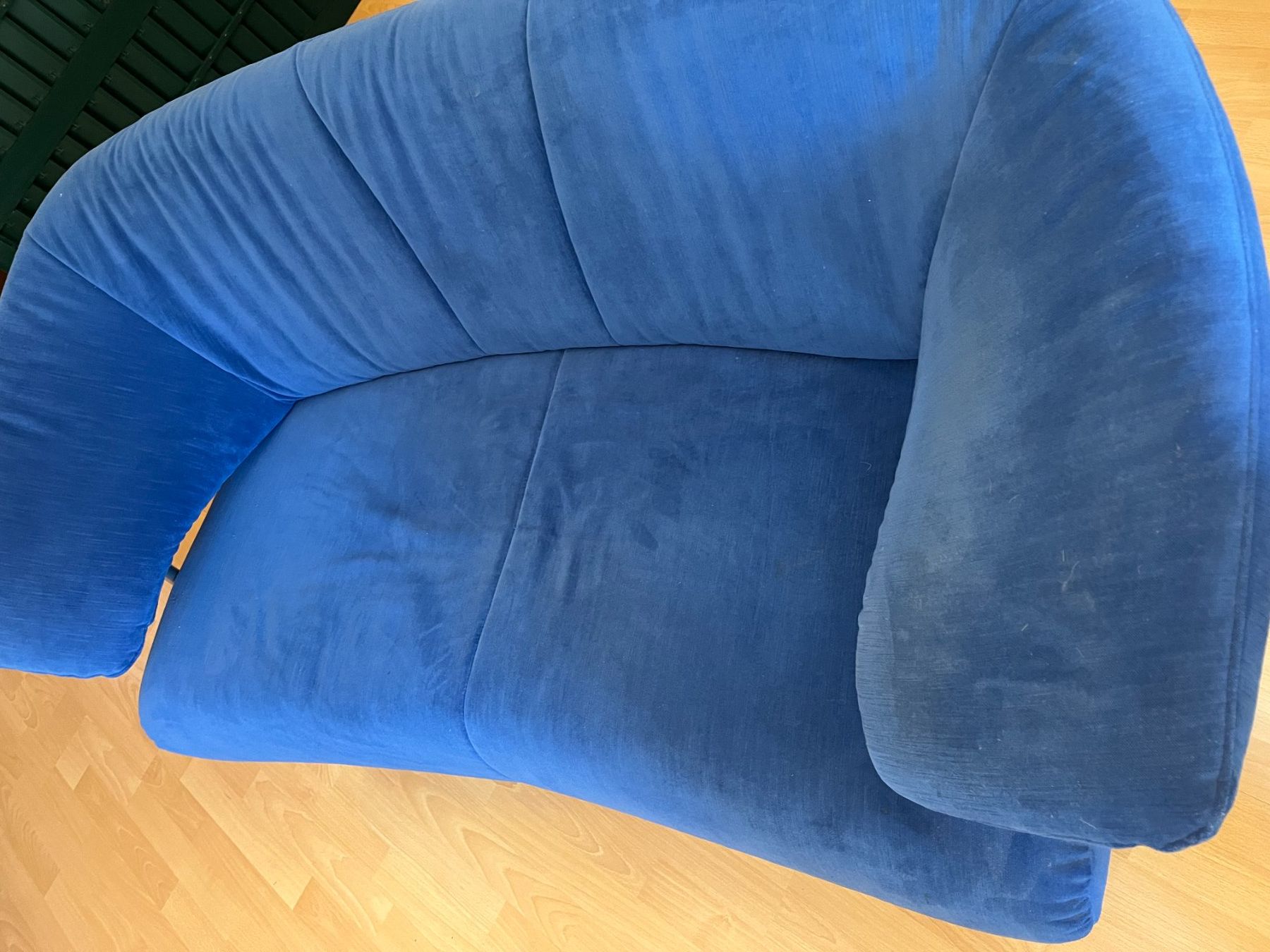 Sofas: 2er Sofa in einem schönen blau – Gebraucht aus Birrwil von Hallos8 3