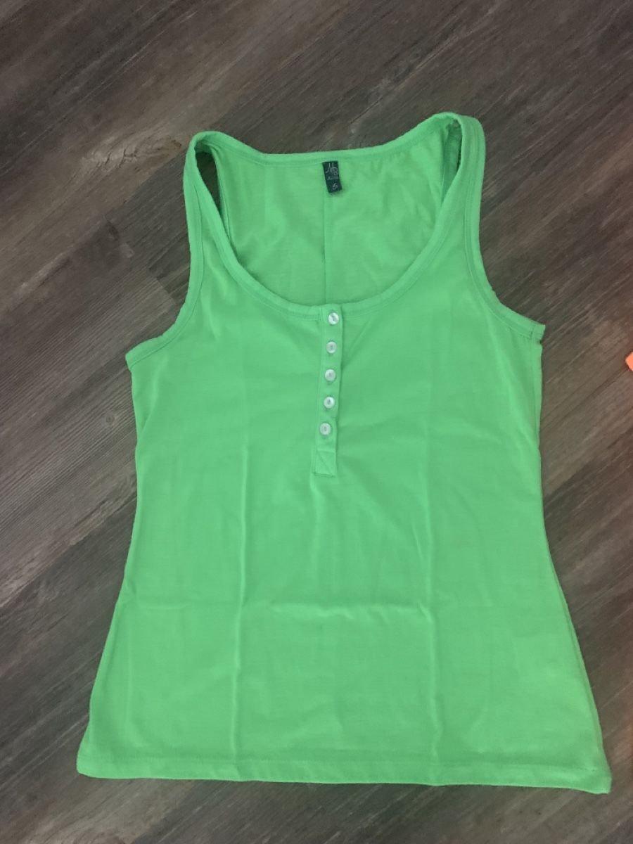 Tops: Top – Gebraucht aus Emmen von Bgucci_girl 2