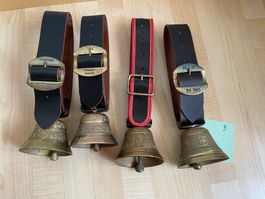 Vier Glocken (Schaf) mit Lederriemen