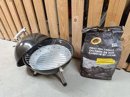 Neuer Kugelgrill inkl. ungeöffneter Holzkohle