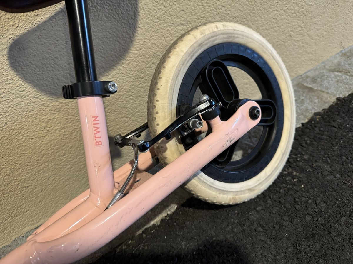Decathlon Velos: Draisienne décathlon avec licorne – Gebraucht aus Montreux von canori 1