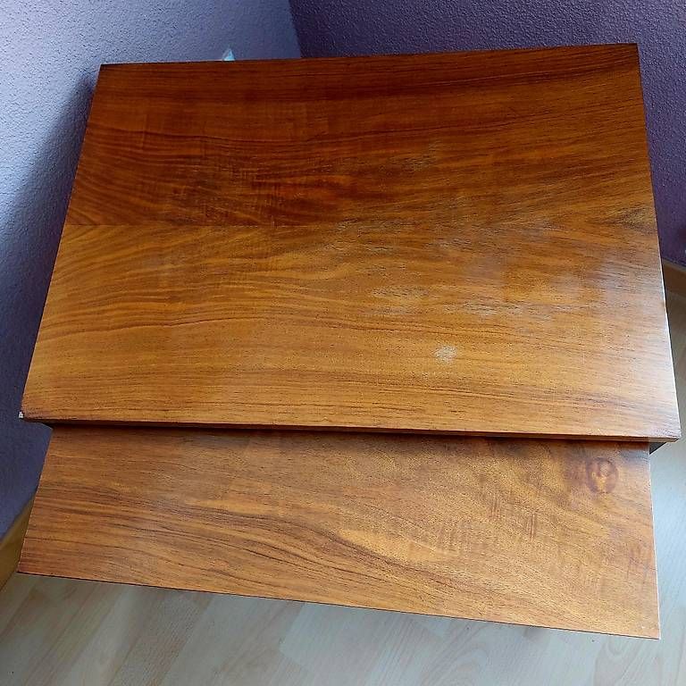 Tavoli: Mid Century Teakholz Satztischli – Usato da Thun venduto da nad_x8nk 1