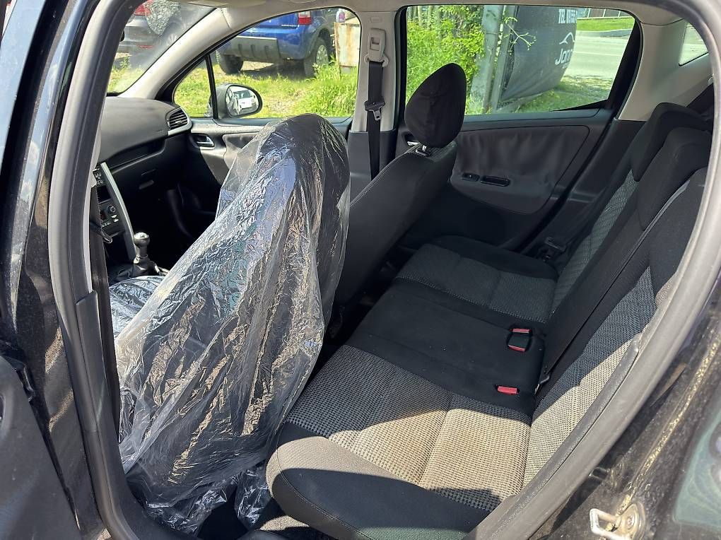 Automobili: Peugeot 207 SW 1.6i (PER EXPORT) – Usato da Agno venduto da jonnyautosagl 2