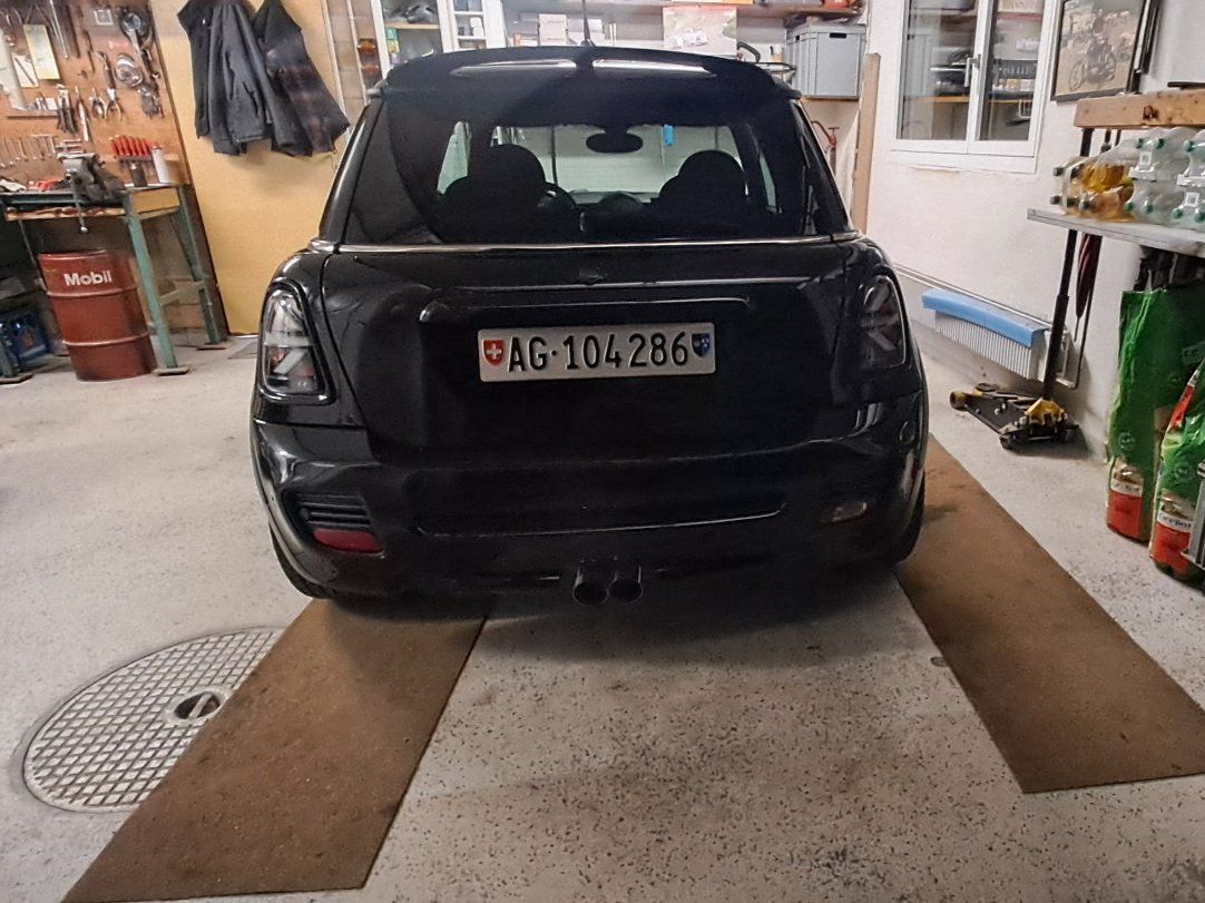 Mini Automobili: Mini Cooper S R56 – Usato da Reinach AG venduto da sch_66d2 3