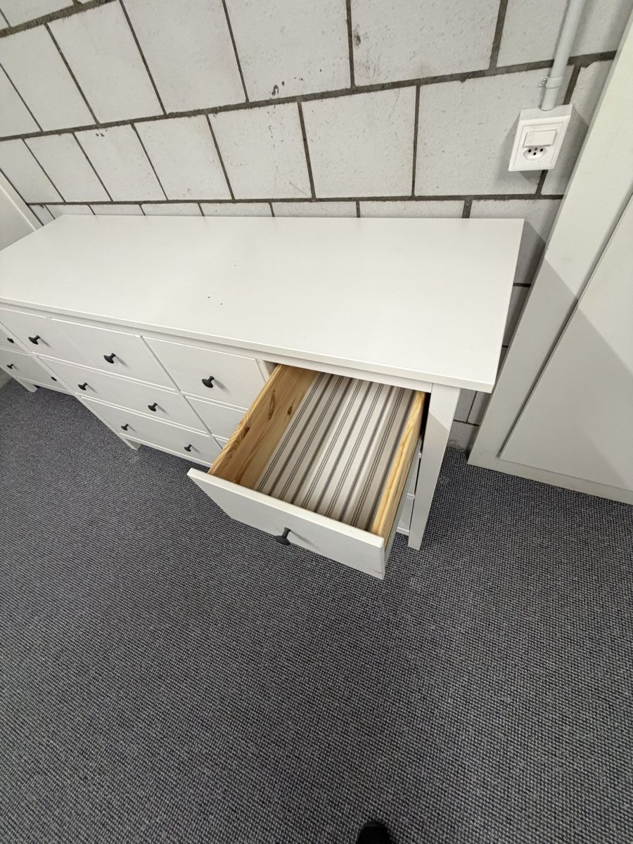 Ikea Commodes: Ikea kommode HEMNES – D'occasion à Heimberg par jill.huegli 1