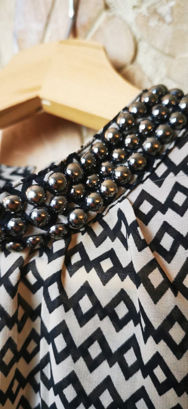 Only Camicette: Schicke Bluse Perlenkragen / Top / Oberteil elegant Boho - S – Usato da Wettingen venduto da JasminL92-2 2
