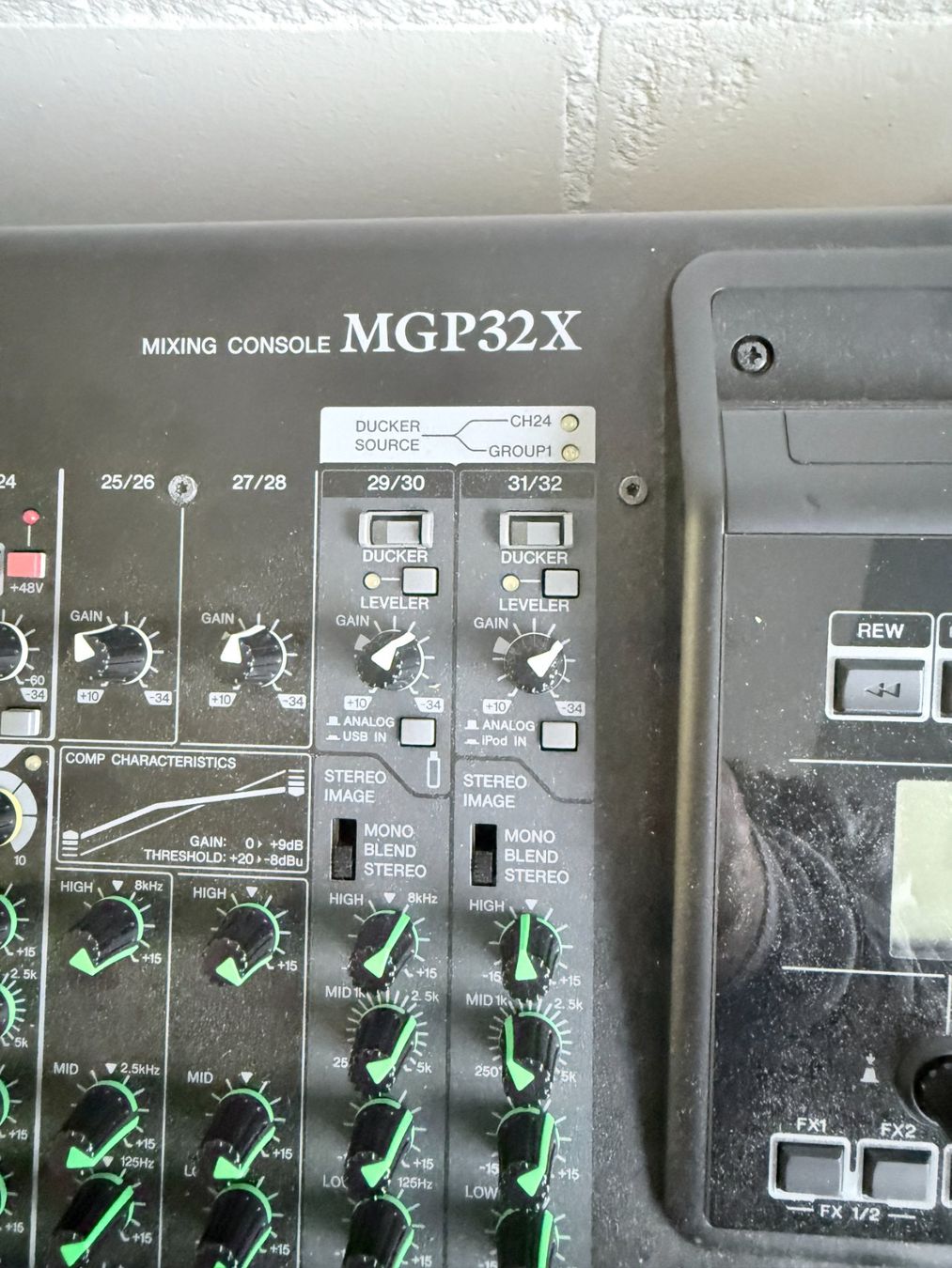 Console di mixaggio: Mischpult Yamaha MGP32X – Usato da Diepoldsau venduto da Korgli 1
