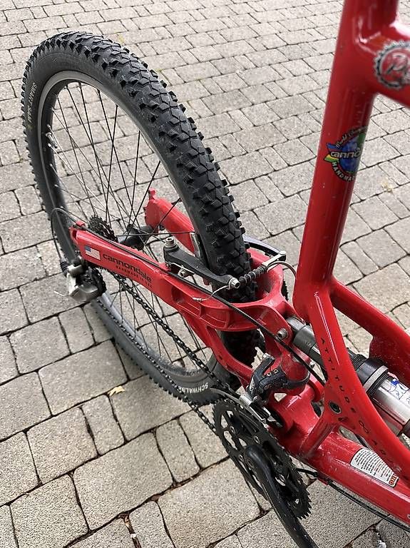 Cannondale Velos: Cannondale Super V 700 MTB – Gebraucht aus Meilen von simjaeg 1