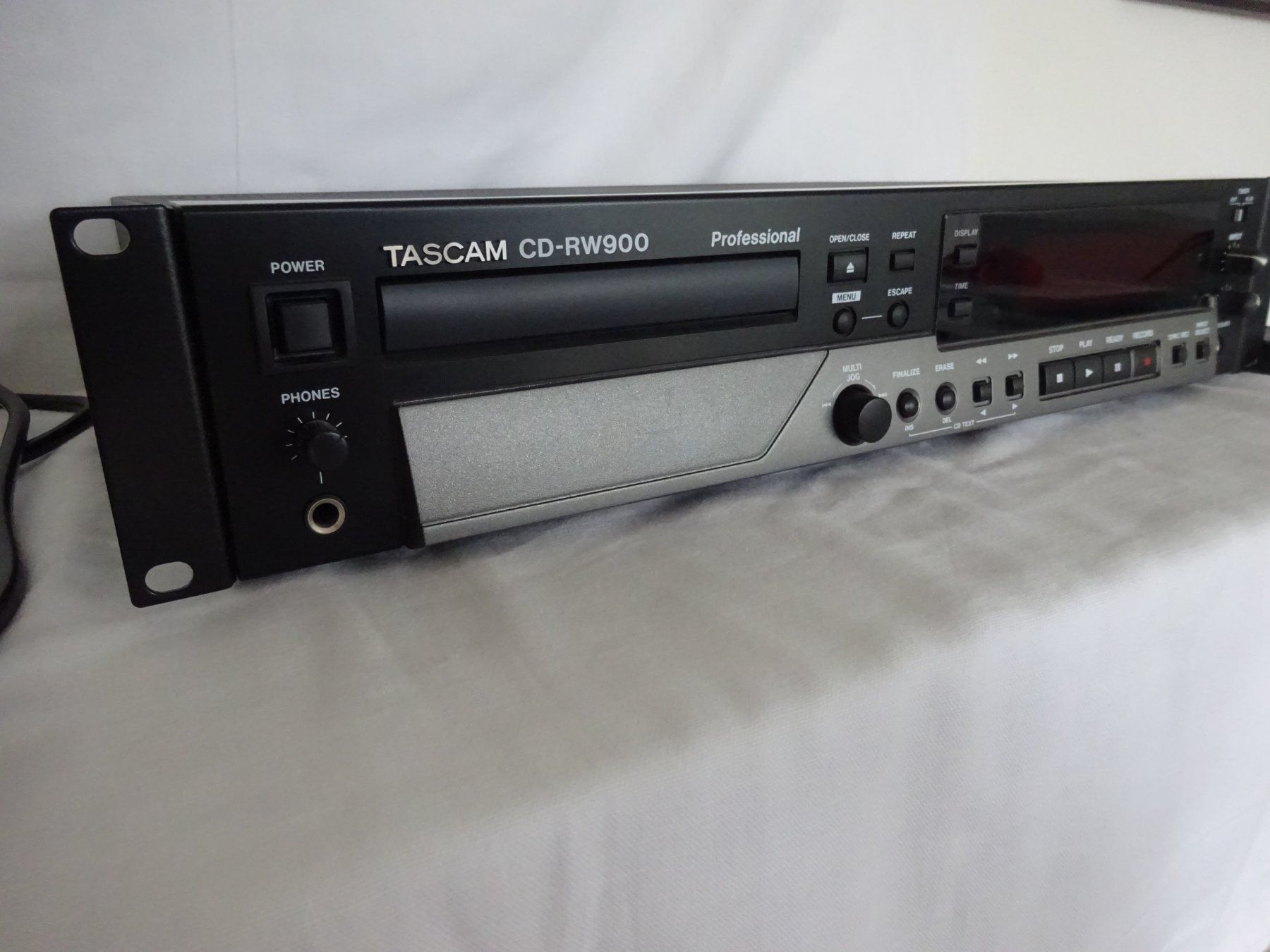 Tascam Enregistreurs: Tascam CD RW900 Professional CD Recorder – D'occasion à Birmenstorf par Poweroldies 4