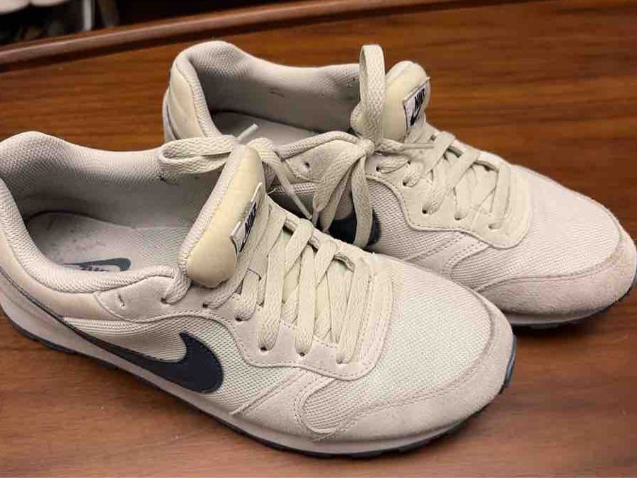 Nike Herrenschuhe: Nike MD Runner – Gebraucht aus Olten von MrSimpson