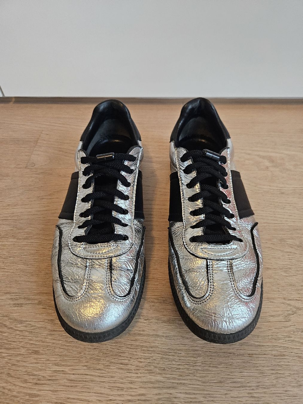 Kennel + Schmenger Damenschuhe: Kennel & Schmenger Sneaker, Silber/Schwarz, Gr. 38,5 – Gebraucht aus Regensdorf von bus_dn2t 1