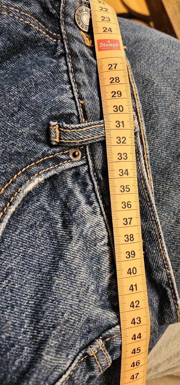 Massimo Dutti Lotti di vestiti: Bershka Jeans, Straight, Gr.42, Top + Massimo Dutti Pulli – Usato da Ferden venduto da jemyce 6