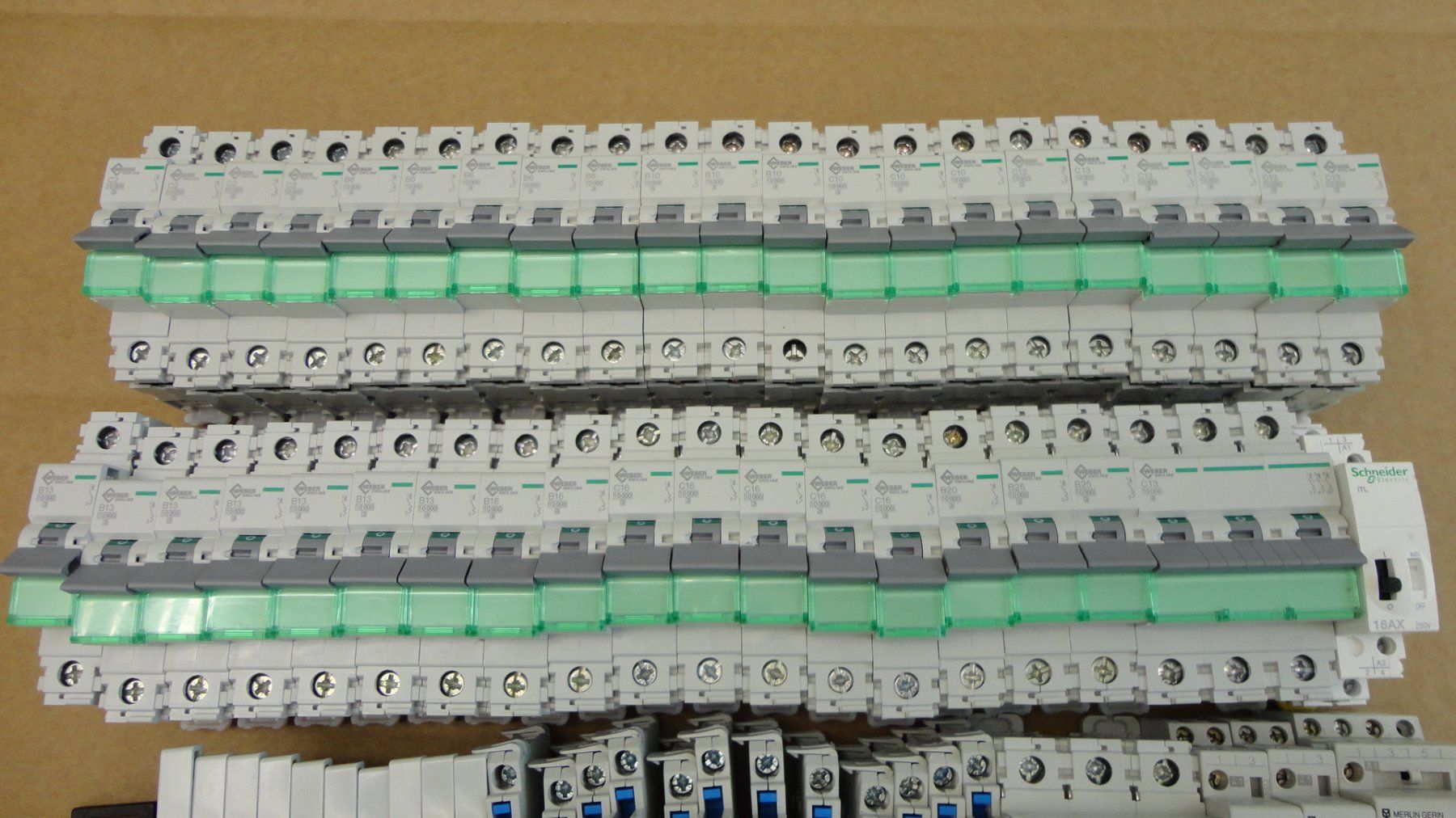 Alimentazione elettrica: FI/LS WEBER UNILINE Leitungsschutzschalter – Usato da Emmen venduto da Dora024 1