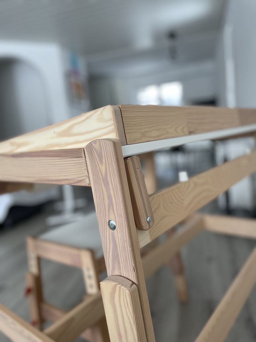 Ikea Scrivanie: IKEA kinder tisch und stuhl – Usato da Neuheim venduto da den_zx9z 3