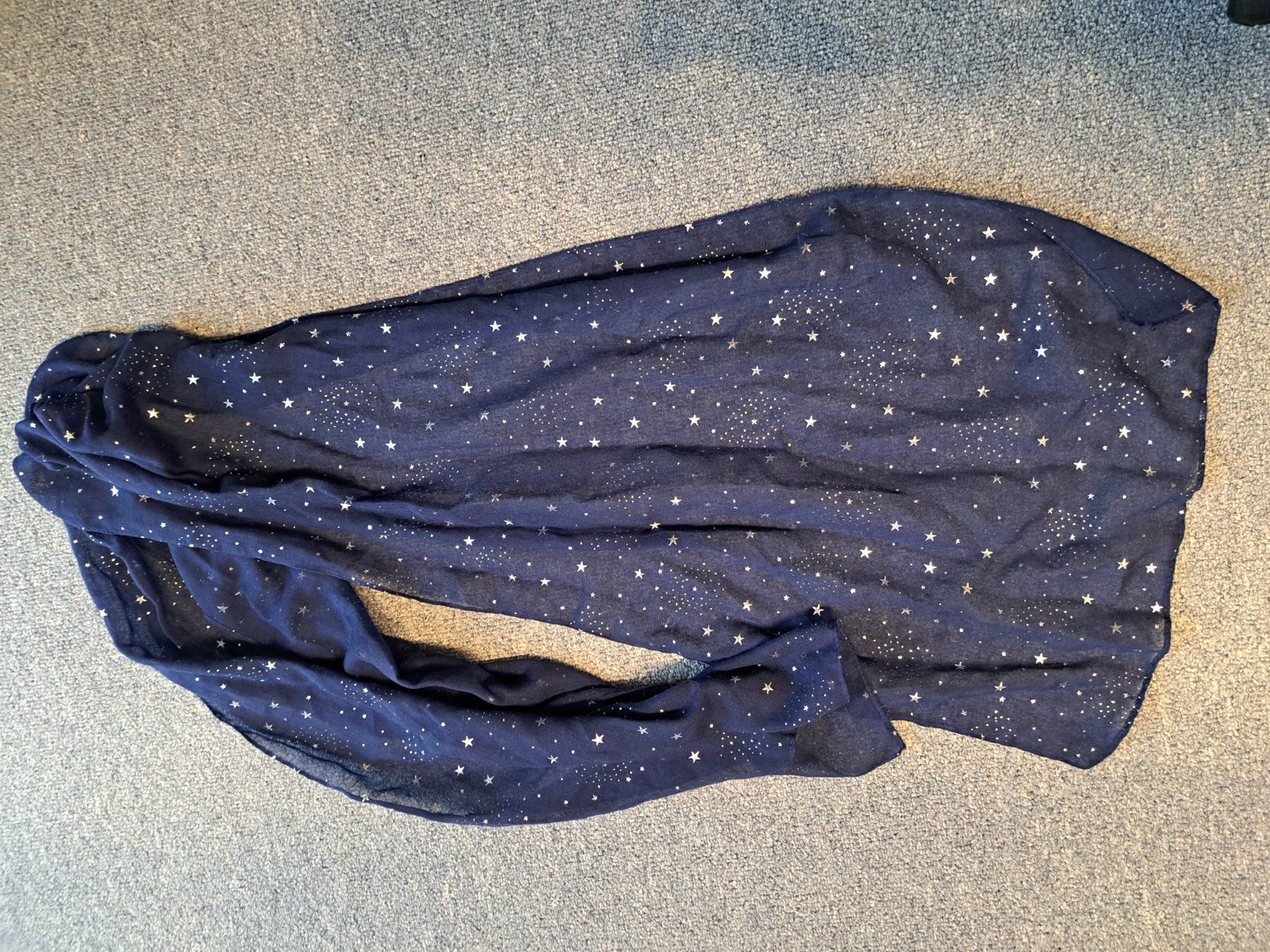 Foulard & Sciarpe: Schicker Sternenhimmel Schal blau – Usato da Killwangen venduto da KIANA08