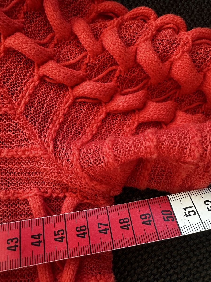 Armani Top: Giorgio Armani Top – Usato da Bäch SZ venduto da ruslena29 3