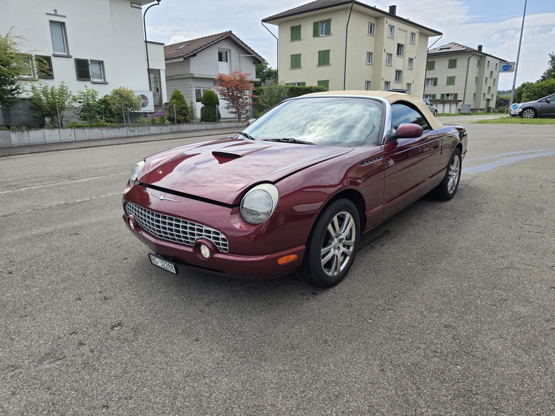 Ford (Usa) Automobili: Ford Thunderbird – Usato da Herzogenbuchsee venduto da MicheleLoeser 2