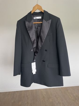 Zara Limited Edition Smoking Blazer, Größe S