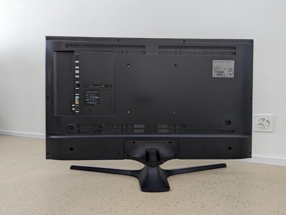 Samsung 4K Fernseher / TV (UE40MU6170) | Kaufen auf Ricardo