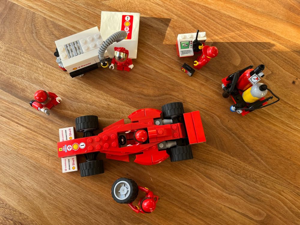 LEGO Racers Ferrari F1 Tankstopp 8673 (Gebraucht) in Domat/Ems für CHF ...