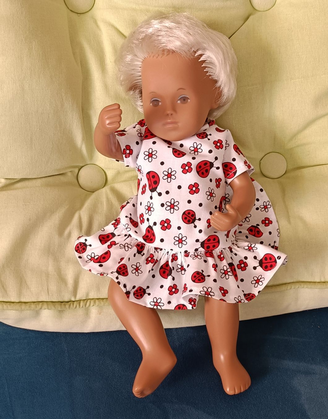 Poupées: Fürs Sasha Baby: Herziges Kleidchen – Neuf (Voir description) à Seewen SZ par 27maan 1