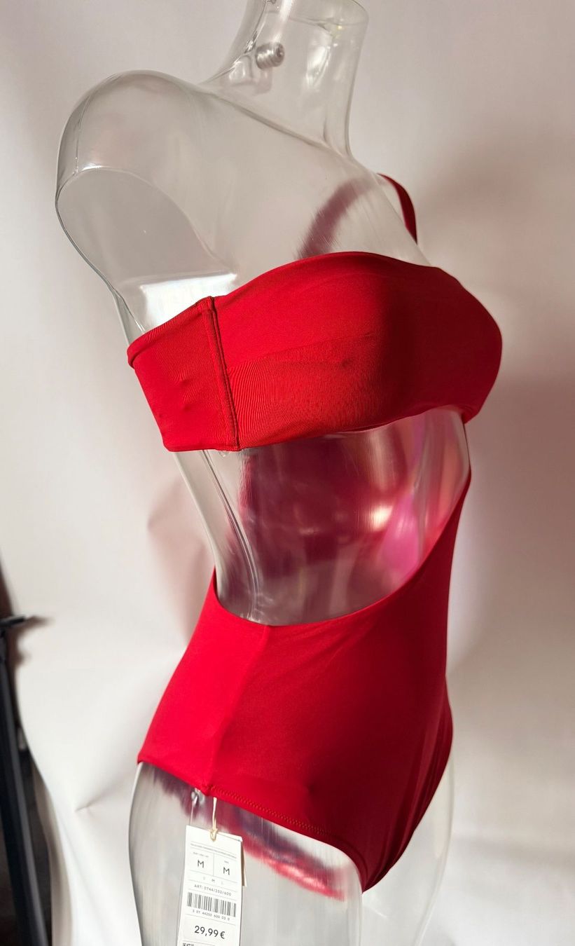 Oysho Maillots de bain & Bikinis: OYSHO, Badekleid, Grösse M, Farbe Rot – Neuf avec emballage d'origine à Rudolfstetten par gst_g7xl 1