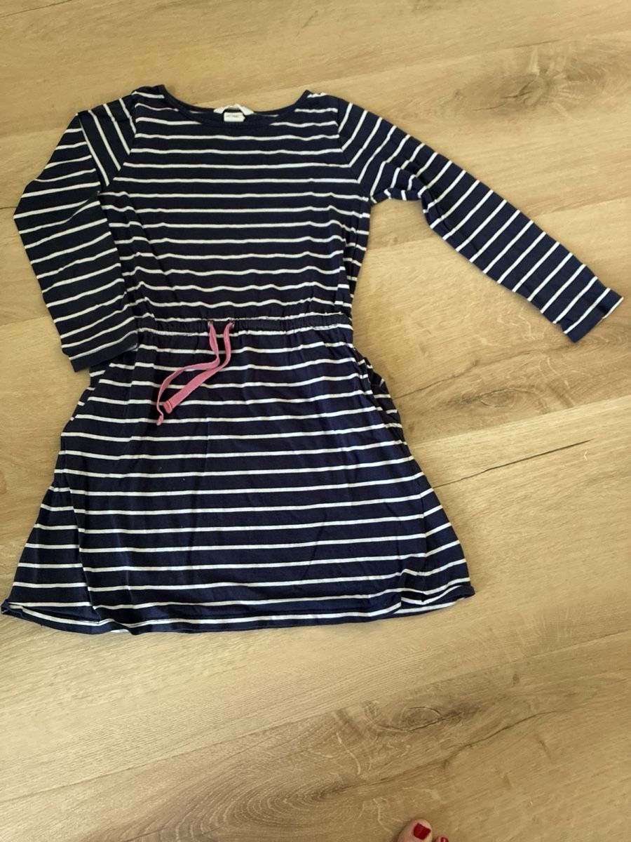 Vestiti & Gonne: 2 Kleider Langarm Gr 128  – Usato da Stettfurt venduto da San_w9gd 4